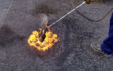 Hook Heath flat roofing repairs